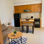 & Riverfront 3 * Edessa
