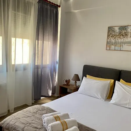 & Riverfront 3 إذيسا