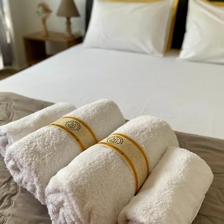 & Riverfront 3 * إذيسا