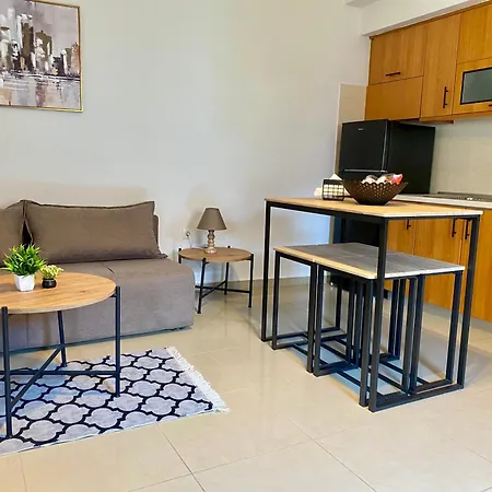 شقة & Riverfront 3