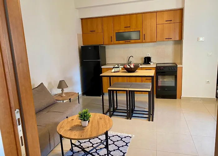 & Riverfront 3 * Edessa