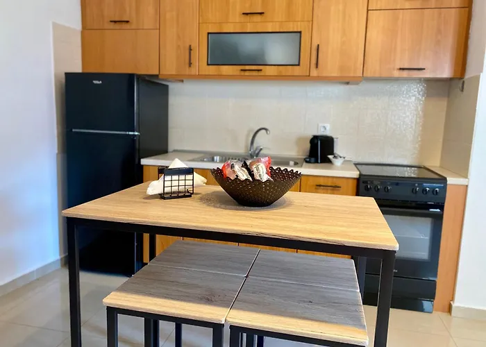 & Riverfront 3 Edessa