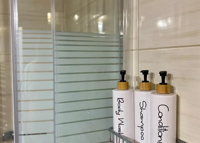 Apartamento & Riverfront 3 *